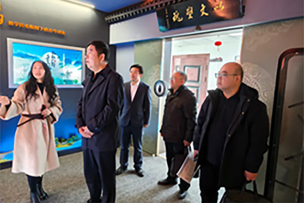 邯鄲市商務(wù)局毛俊明等領(lǐng)導(dǎo)蒞臨君卓展覽裝飾（邯鄲公司）調(diào)研指導(dǎo)工作